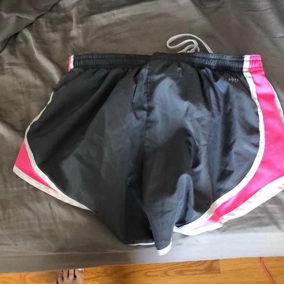 Workout shorts bundle - Picture 3 of 6